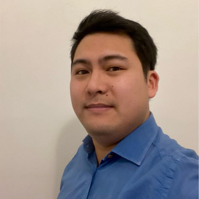 Dr. Mirko Hu